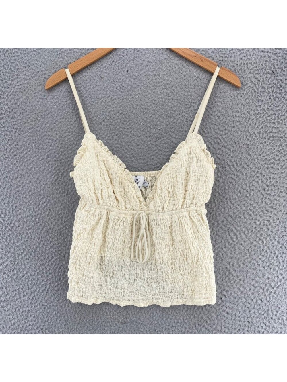 Princess Polly Top Womens 4 Ivory Crinkle Cropped Tank Ruffles Adjustable Straps